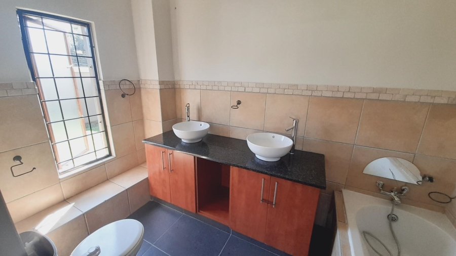 2 Bedroom Property for Sale in Melodie North West